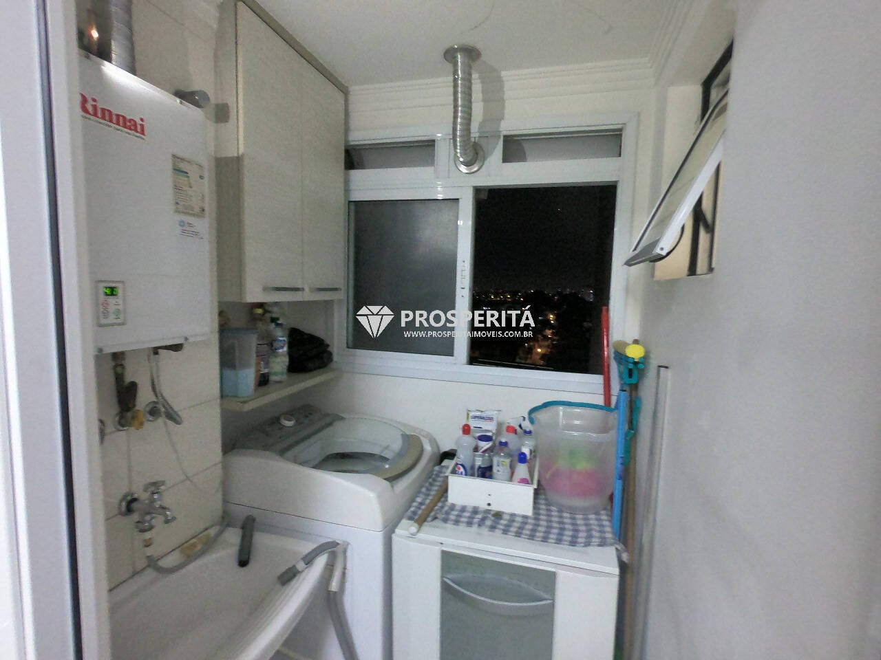 Apartamento à venda com 3 quartos, 64m² - Foto 18