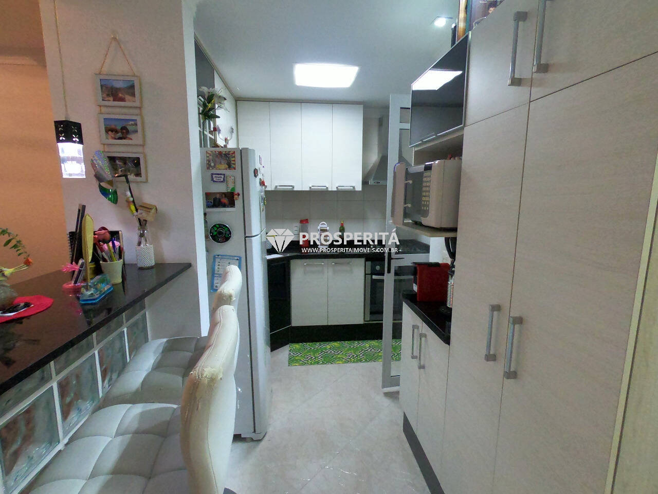 Apartamento à venda com 3 quartos, 64m² - Foto 17