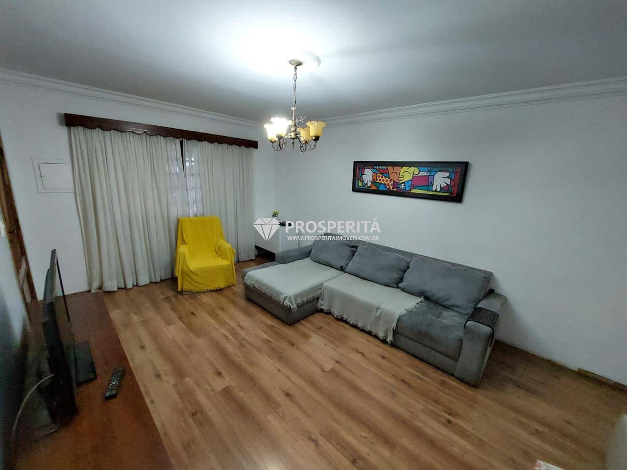 Casa à venda com 2 quartos, 138m² - Foto 1