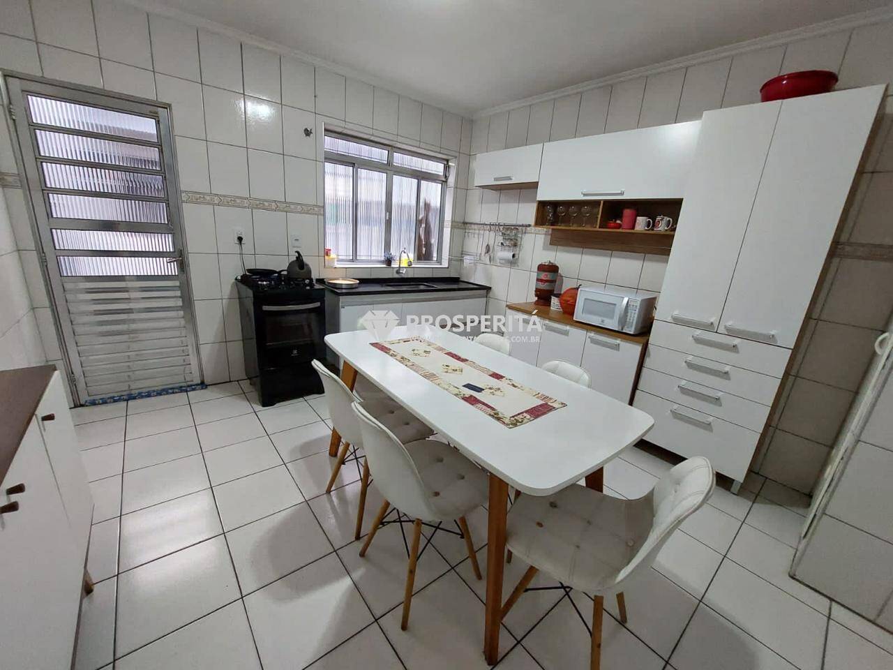 Casa à venda com 2 quartos, 138m² - Foto 5